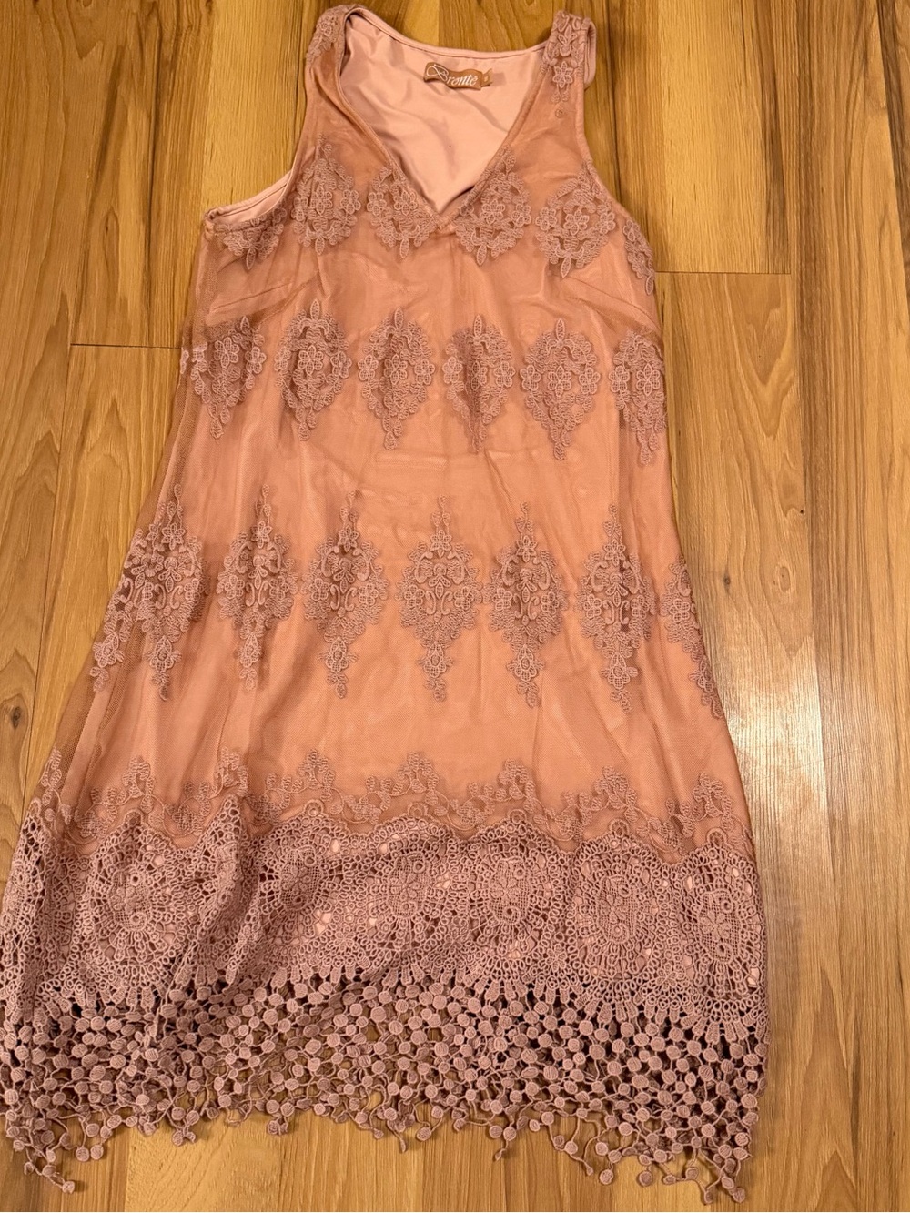 Brontë Dusty Rose Feminine Lace Dress Size Small